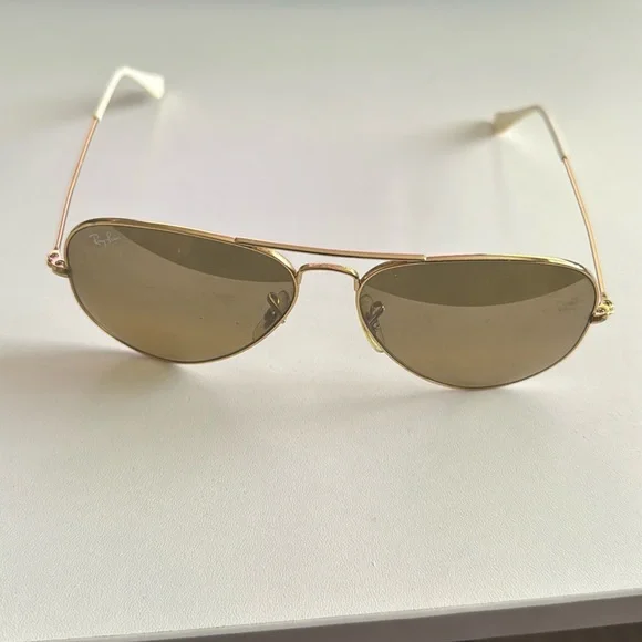 Ray-Ban Women Aviators - Picture 1 of 3